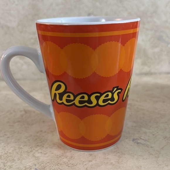 Hershey Reeses Peanut Butter Cup Coffee Mug 12oz by Galerie - Picture 3 of 7